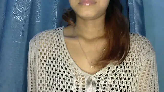 Snapshot of jassi-just18 chatting on 12/22/24, 04:06 jassi-just18 online show from 12/22/24, 04:06