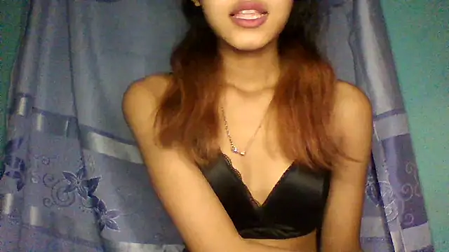 Snapshot of jassi-just18 chatting on 01/17/25, 04:57 jassi-just18 online show from 01/17/25, 04:57