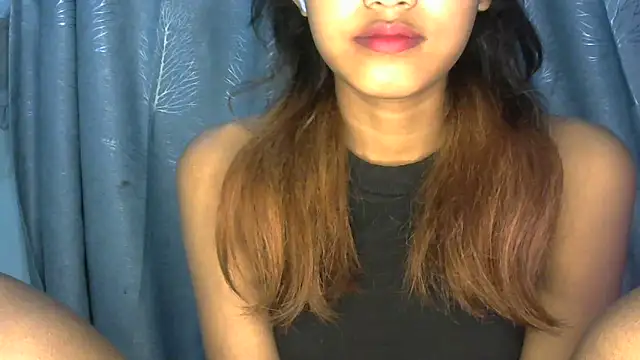 Snapshot of jassi-just18 chatting on 01/19/25, 07:58 jassi-just18 online show from 01/19/25, 07:58