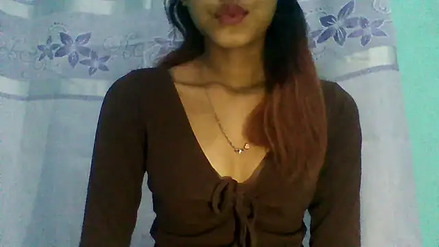 Snapshot of jassi-just18 chatting on 02/20/25, 10:05 jassi-just18 online show from 02/20/25, 10:05