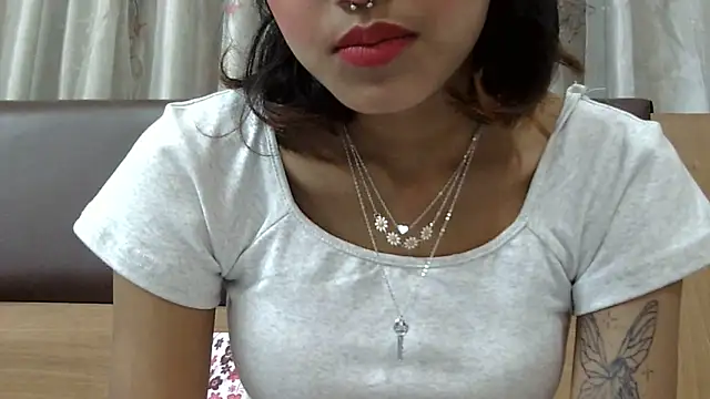 Snapshot of jassi-just18 chatting on 03/21/25, 06:40 jassi-just18 online show from 03/21/25, 06:40