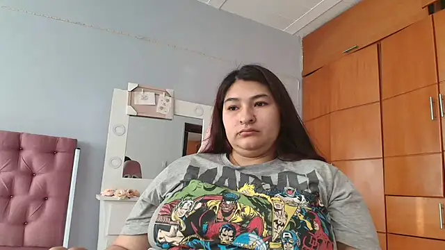 Snapshot of _69HONRY chatting on 12/19/24, 01:29 69HONRY online show from 12/19/24, 01:29