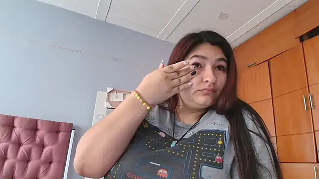 Snapshot of _69HONRY chatting on 12/21/24, 01:10 69HONRY online show from 12/21/24, 01:10