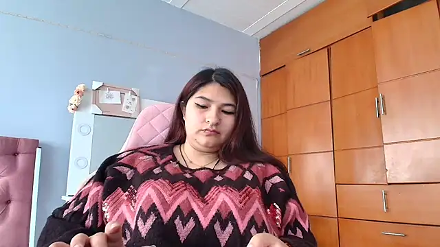 Snapshot of _69HONRY chatting on 12/29/24, 04:19 69HONRY online show from 12/29/24, 04:19