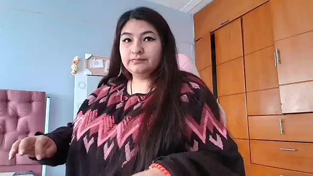 Snapshot of _69HONRY chatting on 01/02/25, 04:02 69HONRY online show from 01/02/25, 04:02