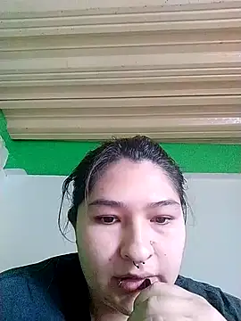 Snapshot of _69HONRY chatting on 01/05/25, 03:23 69HONRY online show from 01/05/25, 03:23