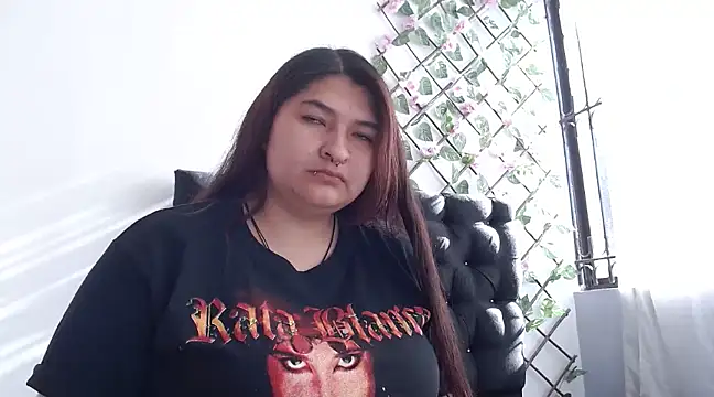 Snapshot of _69HONRY chatting on 01/28/25, 01:27 69HONRY online show from 01/28/25, 01:27