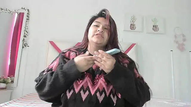 Snapshot of _69HONRY chatting on 02/04/25, 12:55 69HONRY online show from 02/04/25, 12:55