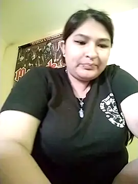 Snapshot of _69HONRY chatting on 02/05/25, 06:15 69HONRY online show from 02/05/25, 06:15