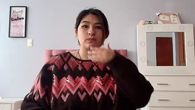 Snapshot of _69HONRY chatting on 02/13/25, 04:07 69HONRY online show from 02/13/25, 04:07