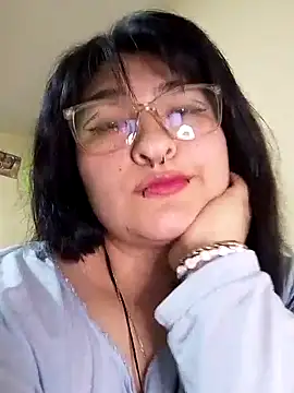 Snapshot of _69HONRY chatting on 09/10/25, 02:00 69HONRY online show from 09/10/25, 02:00