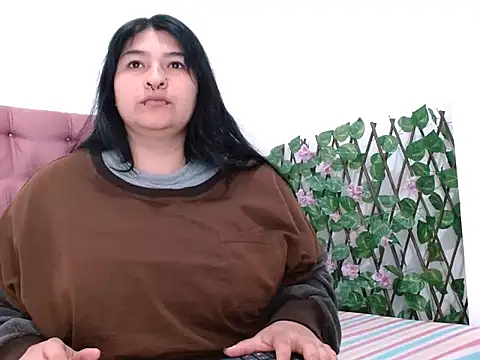 Snapshot of _69HONRY chatting on 09/12/25, 01:11 69HONRY online show from 09/12/25, 01:11