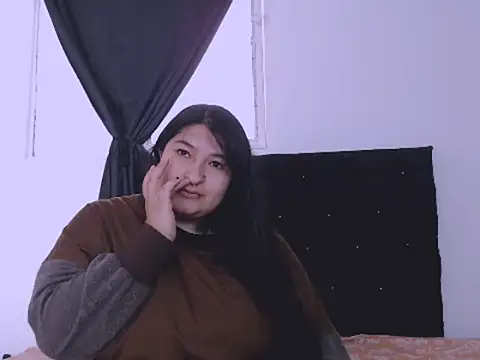 Snapshot of _69HONRY chatting on 09/21/25, 02:19 69HONRY online show from 09/21/25, 02:19