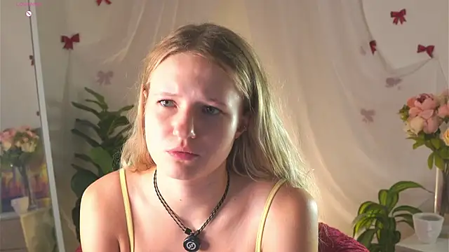 MaydaFoulk online show from 06/28/26, 11:33