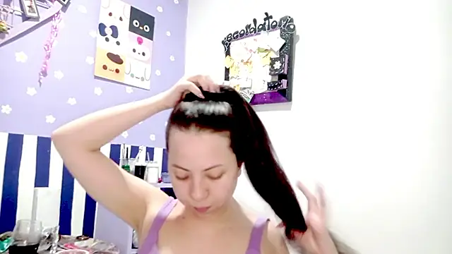 PetiteIvoryQueen19 online show from 06/16/26, 05:10