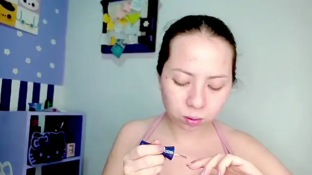 PetiteIvoryQueen19 online show from 06/20/26, 03:42
