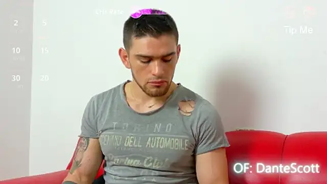 Sexy Alejandro  online show from 12/04/25, 01:31