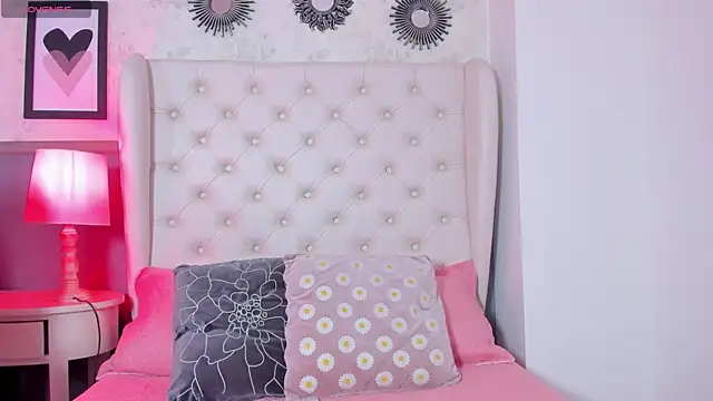 melanie hills online show from 02/04/25, 11:38