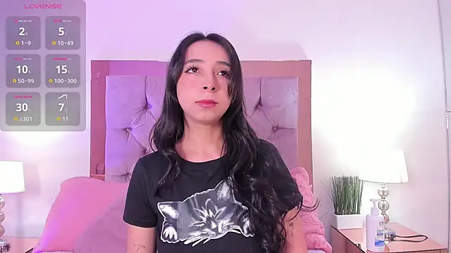 melanie hills online show from 11/08/25, 11:21