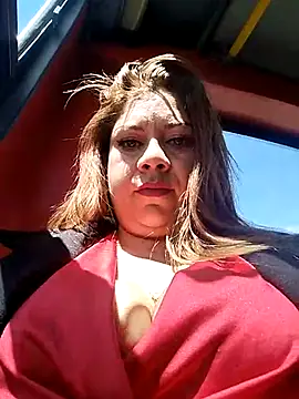 Laura-Hernandez online show from 02/19/25, 03:16