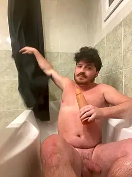 Snapshot of frenchboy9711 chatting on 10/25/25, 10:26 frenchboy9711 online show from 10/25/25, 10:26