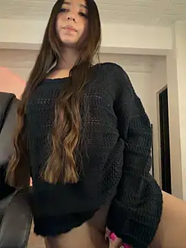 Snapshot of aly_golden_ chatting on 02/28/26, 01:01 aly golden online show from 02/28/26, 01:01