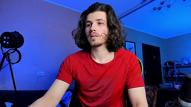 Snapshot of daddyMarty420 chatting on 03/02/26, 03:20 daddyMarty420 online show from 03/02/26, 03:20