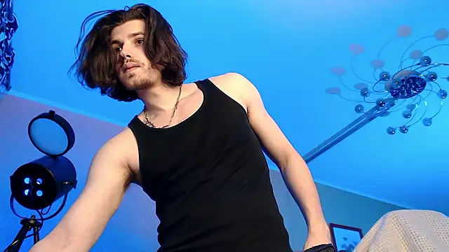 Snapshot of daddyMarty420 chatting on 03/14/26, 05:18 daddyMarty420 online show from 03/14/26, 05:18