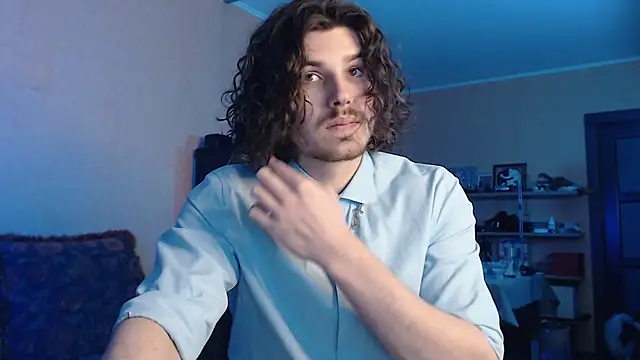 Snapshot of daddyMarty420 chatting on 03/23/26, 05:06 daddyMarty420 online show from 03/23/26, 05:06