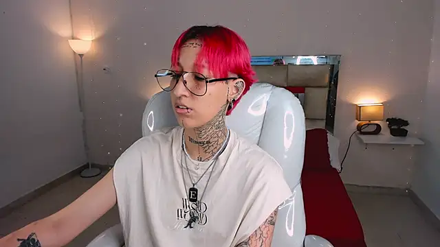 ravengreen  online show from 01/25/25, 10:50