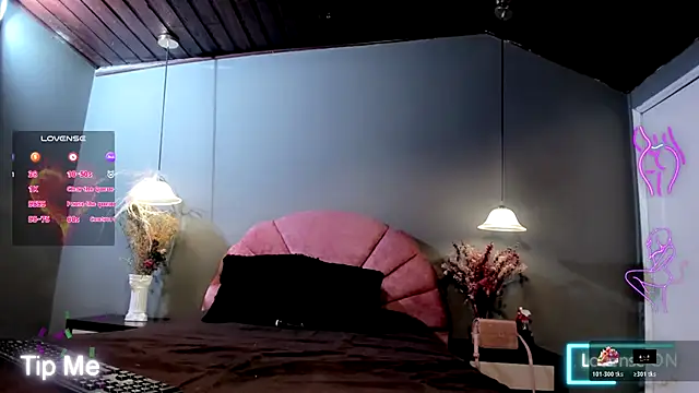 Alliemilky online show from 10/26/25, 03:23