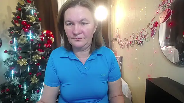 Snapshot of HolyMilfa chatting on 12/18/24, 01:34 HolyMilfa online show from 12/18/24, 01:34