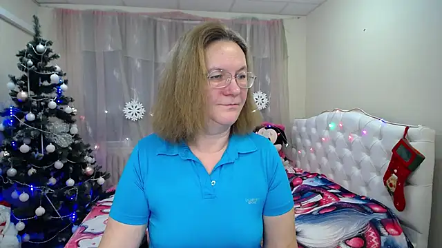 Snapshot of HolyMilfa chatting on 01/19/25, 10:28 HolyMilfa online show from 01/19/25, 10:28