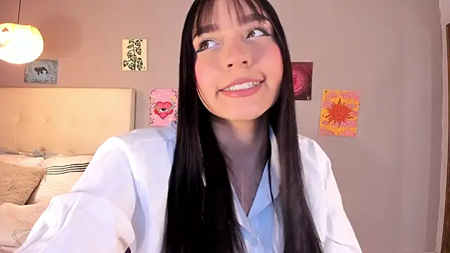 Maia W10 online show from 06/19/26, 12:20