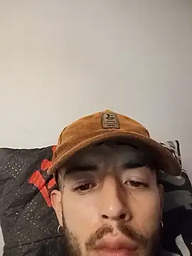 Aaronkiller online show from 05/21/26, 11:01