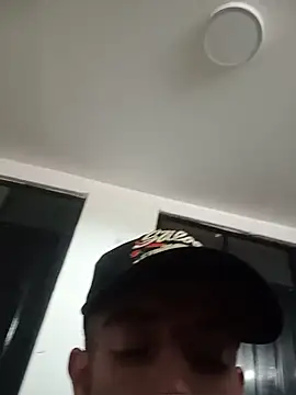 Aaronkiller online show from 06/27/26, 04:12