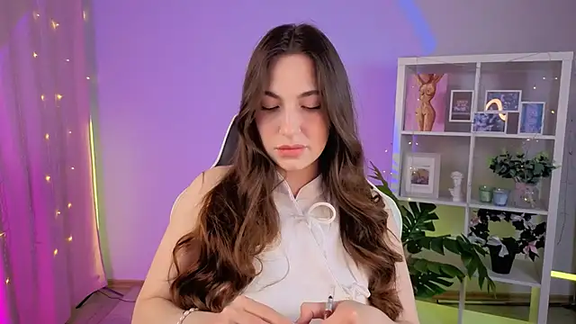 Snapshot of MelissaLovvv chatting on 06/04/26, 03:34 MelissaLovvv online show from 06/04/26, 03:34