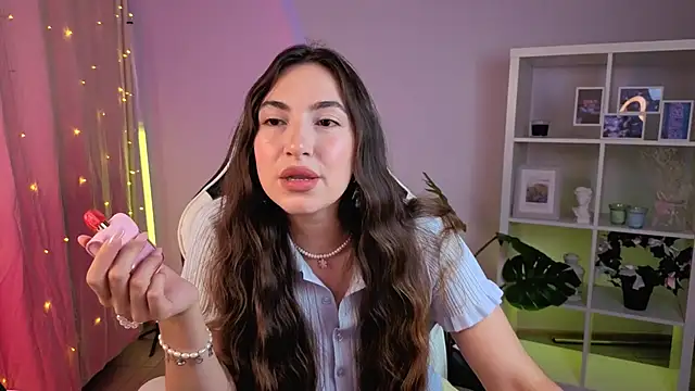 MelissaLovvv online show from 06/28/26, 10:21