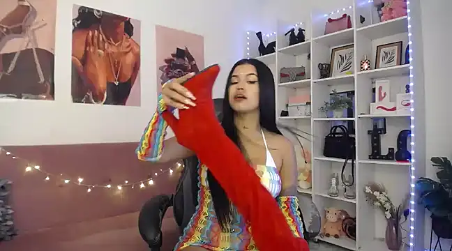 Snapshot of catalinapalencia chatting on 01/12/25, 06:59 catalinapalencia online show from 01/12/25, 06:59