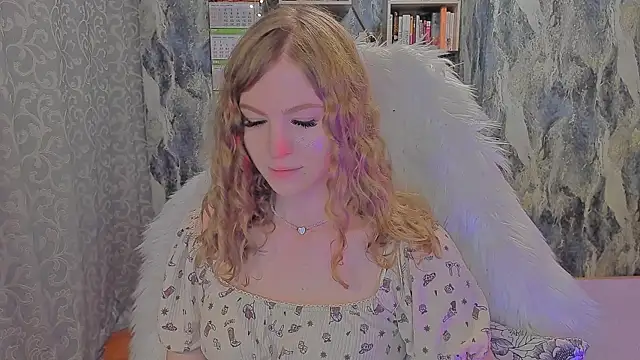 Snapshot of JuxxxsyBunx chatting on 11/02/25, 10:39 JuxxxsyBunx online show from 11/02/25, 10:39