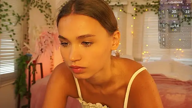 Snapshot of lexicoyy_ chatting on 02/19/26, 04:41 lexicoyy online show from 02/19/26, 04:41