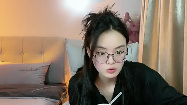 Fairy-HF online show from 01/05/25, 12:21