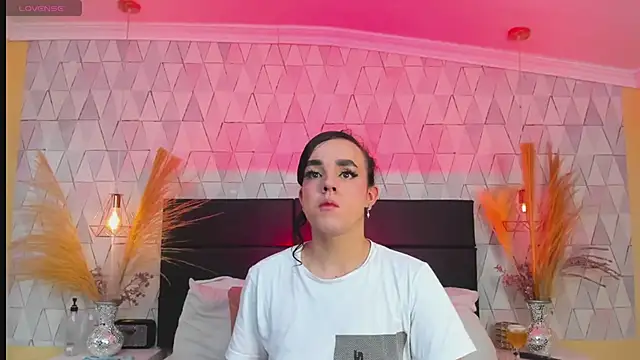 JustinePerry online show from 02/16/26, 04:19