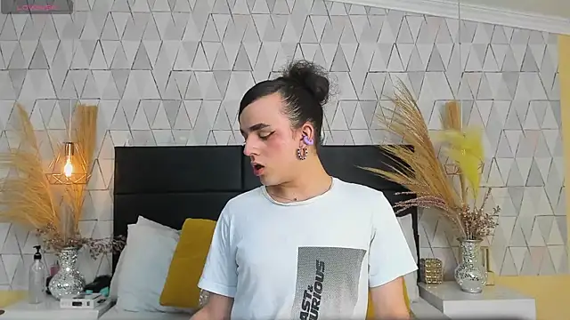 JustinePerry online show from 03/18/26, 03:20