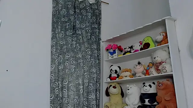 Snapshot of megan_100 chatting on 01/10/26, 06:09 megan 100 online show from 01/10/26, 06:09