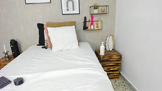 Snapshot of afrodita_martinez chatting on 02/11/25, 12:17 afrodita martinez online show from 02/11/25, 12:17