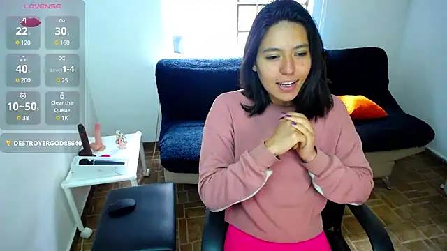 Snapshot of 911Calling chatting on 12/07/24, 06:26 911Calling online show from 12/07/24, 06:26