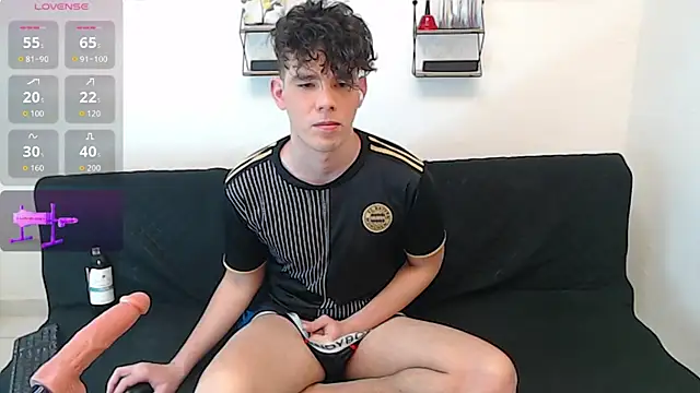 Angelo-cianuro- online show from 05/04/26, 11:34