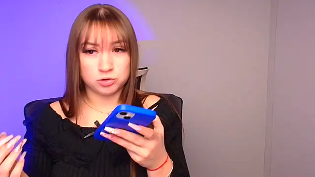 Evelina GG online show from 12/25/24, 06:41