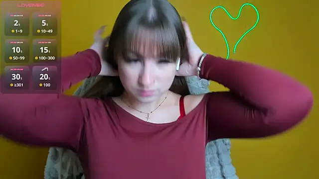 Evelina GG online show from 11/05/25, 12:38